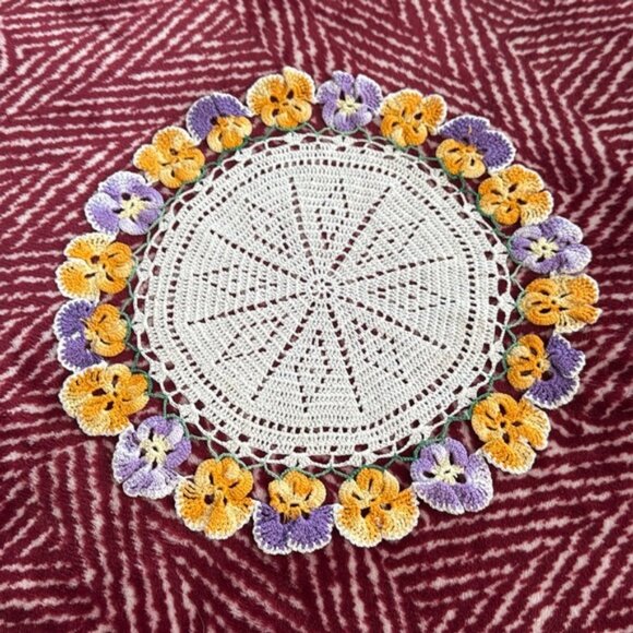 Handmade Beautiful Floral Doily - Picture 1 of 7